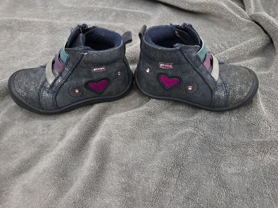 Botki,  buciki zimowe Lasocki rozmiar 22