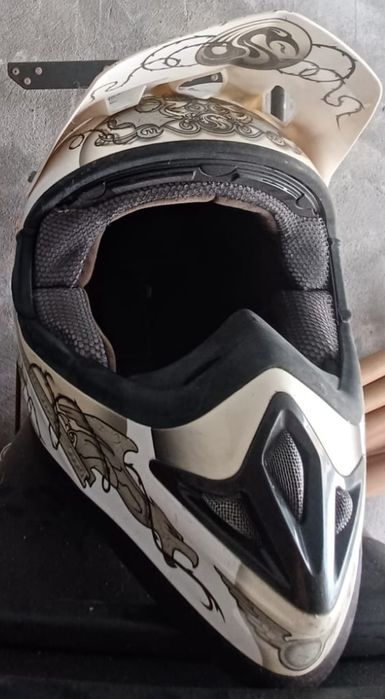 Capacete Universal