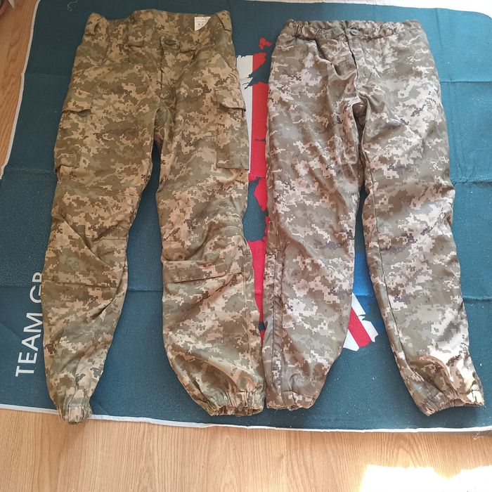 Військова форма        .