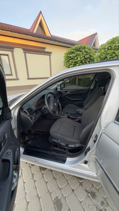 Продам BMW E46.
