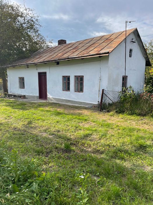 продаж земельної ділянки в селі Милошовичі неподалік Львова