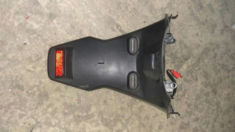 Peças usadas sym gts acidentada e PCX