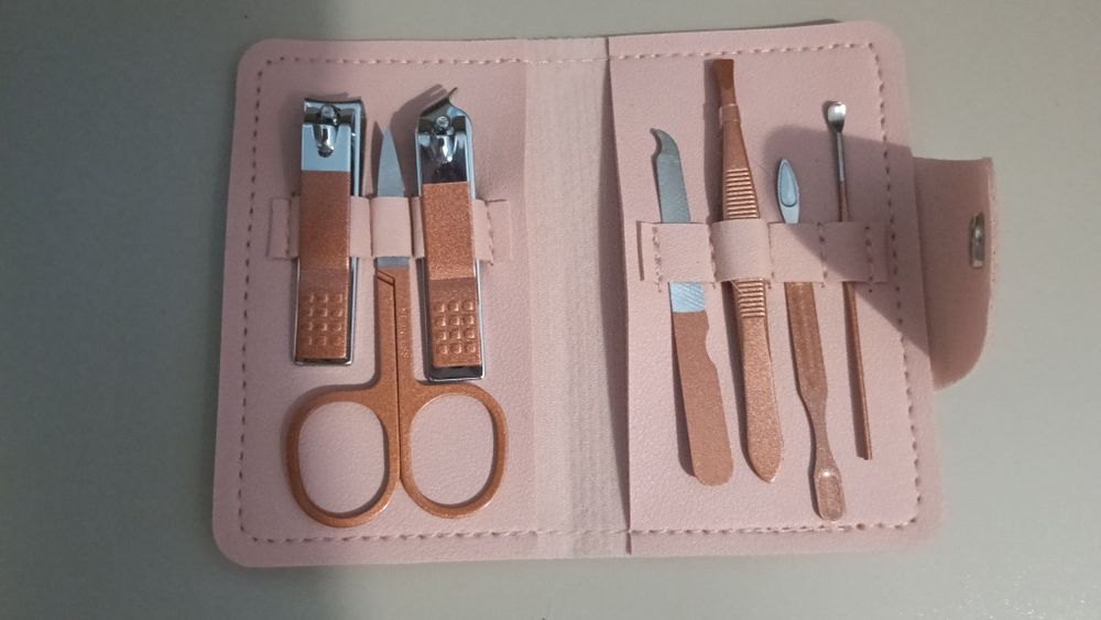 Kit de manicure e pedicure
