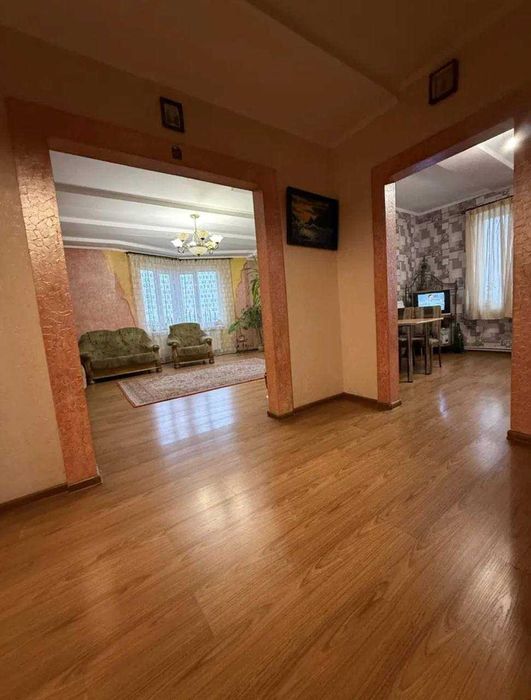 3-кімнатна простора квартира | Пасічна | вул. Тролейбусна | 111 м²