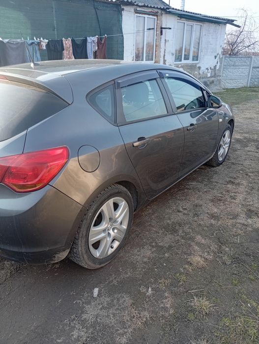 Продам Опиль Астра j