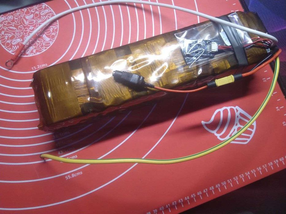 АКБ, акумулятор 3s13p 12.6 v 56 A/h 39 елементів 21700 tesla