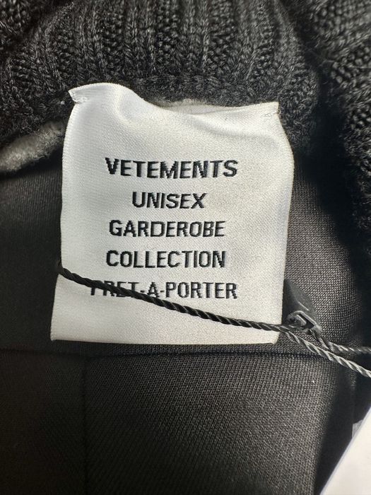 Костюм Vetements