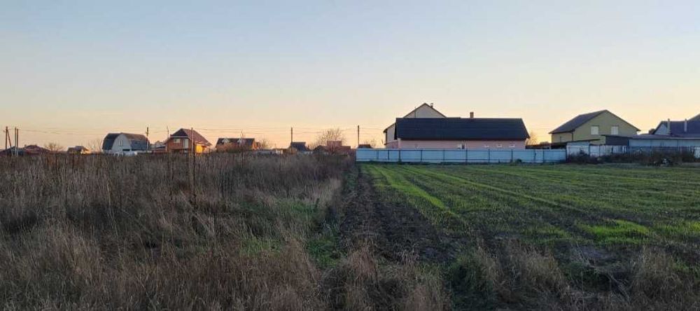 Синяк Продам земельну ділянку під будівництво