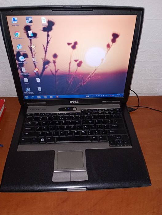Laptop dell sprzedam brak kasy
