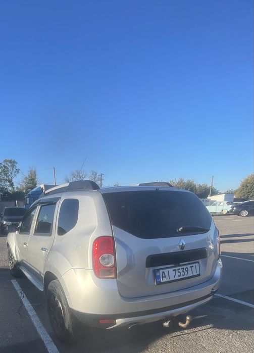 Renault    Duster