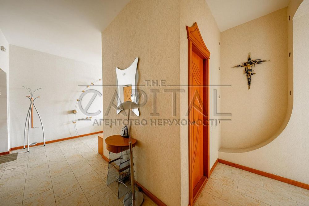 Аренда квартиры,  ул. Хмельницкого Богдана, Центр