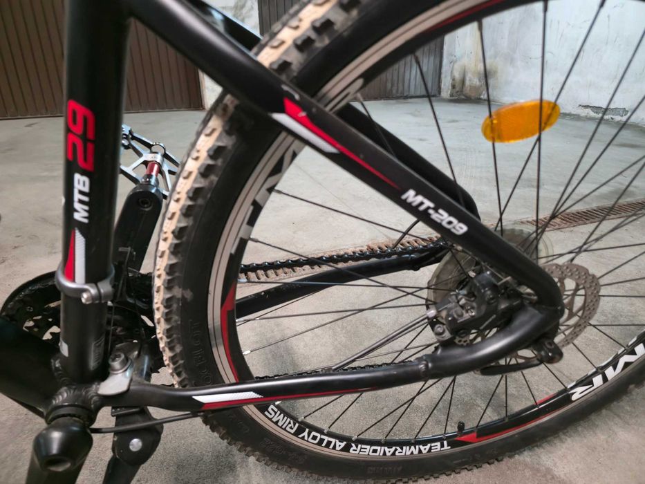 Rower TEAMRAIDER MT-209, 29 cali, 27 przełożeń shimano altus & deore tarczowe hamulce