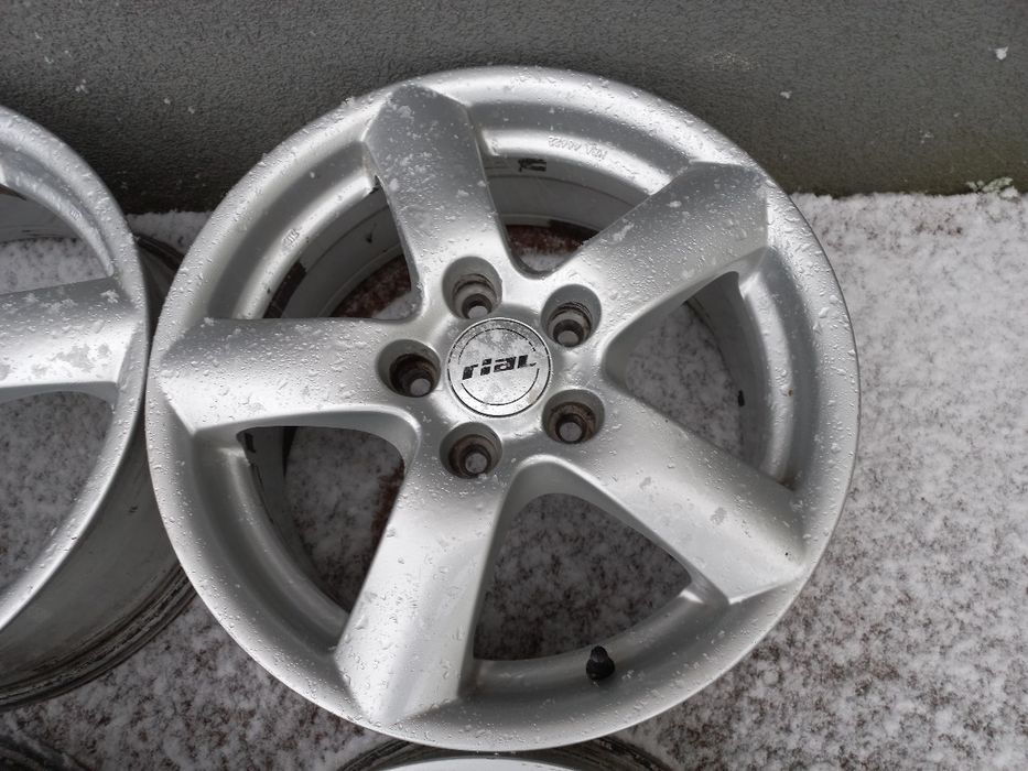 Felgi 5x114.3 16 HYUNDAI IX35 KIA Ceed Honda TOYOTA Nissan MAZDA SUZUK