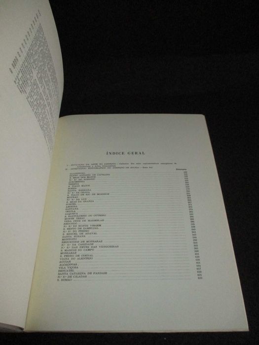 Livros Inventário Artístico de Portugal IX Distrito de Évora Zona Sul