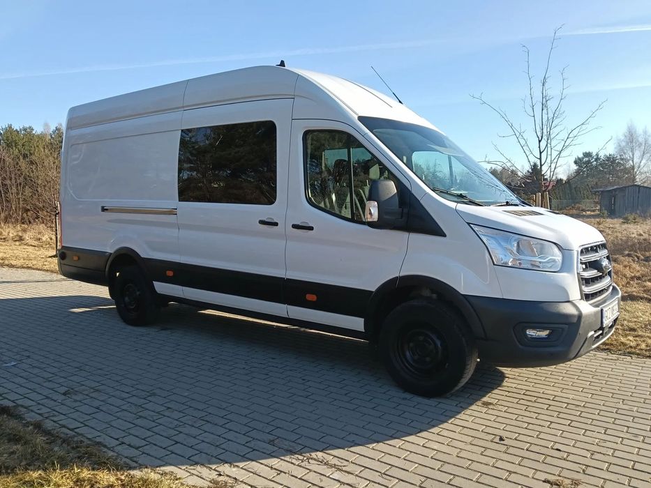 Ford Transit Mk8  Ford Transit mk8 Brygadówka 7 miejsc
