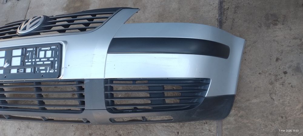 Zderzak przedni Passat B5 lift LA7W