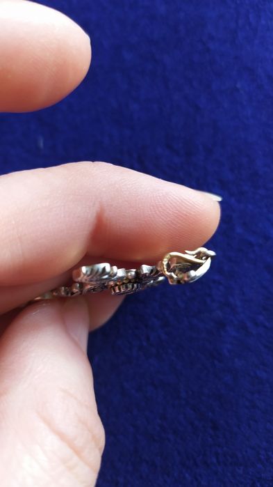 Peças de prata com ouro