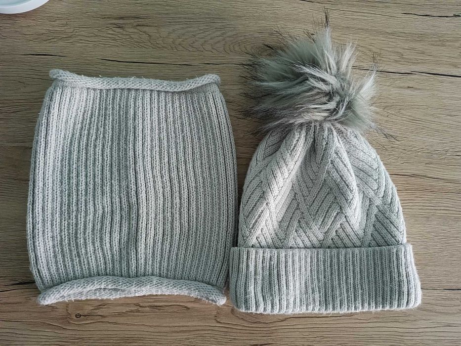 Czapka z kominem zimowa dla dziewczynki