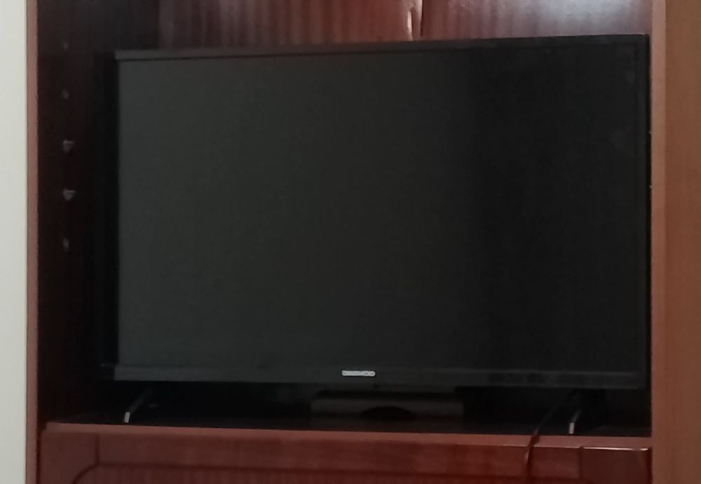 TV 32" Daewoo semi-nova