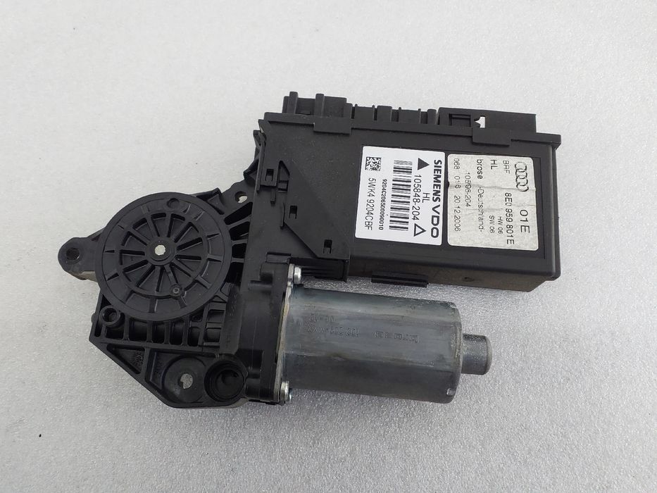 Motor vidro trás esquerdo AUDI A4 (8EC, B7)