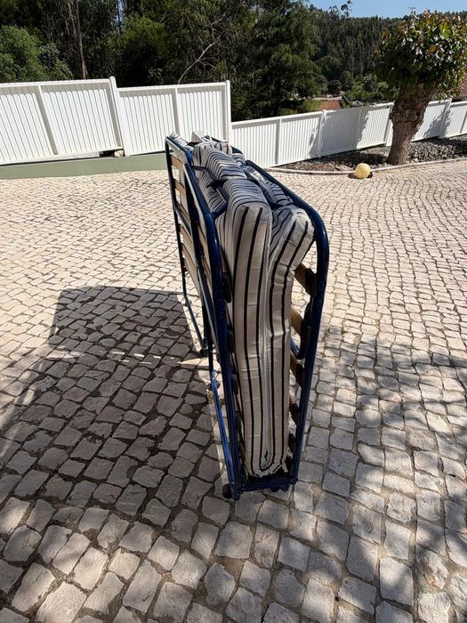 Divans 75X180 usados