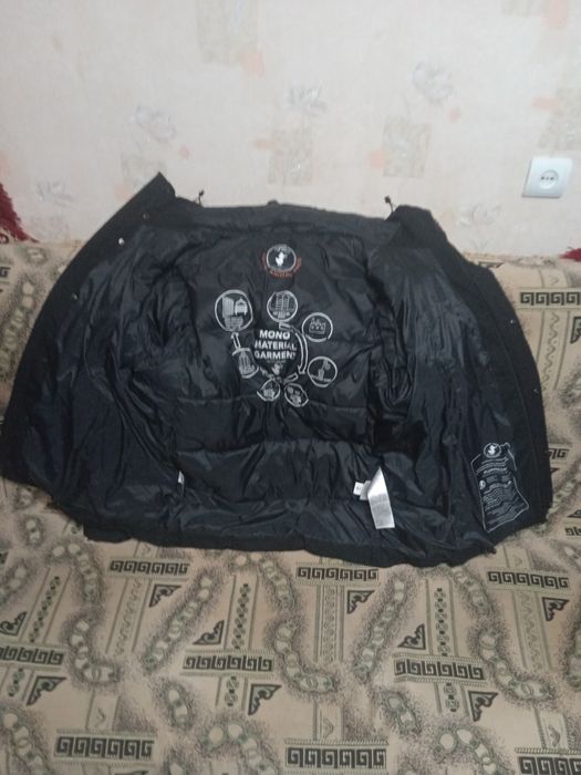 Чоловичий еко пуховик Save THE DUCK майже новий р XL