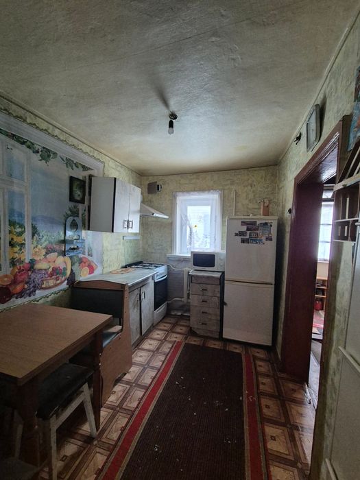 Продам 2 будинки на Князя Володимира