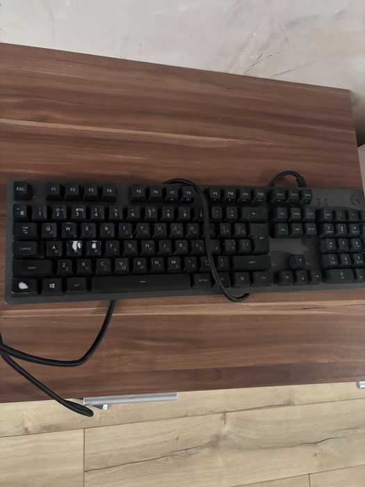 Продам клавіатуру в робочому стані Logitech G413
