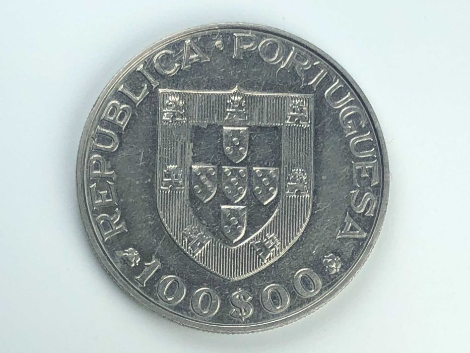 100 Escudos 1981 Cuproniquel Ano Internacional do Deficiente