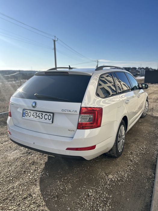 Skoda Octavia 2015 • Надійне авто в гарному стані.