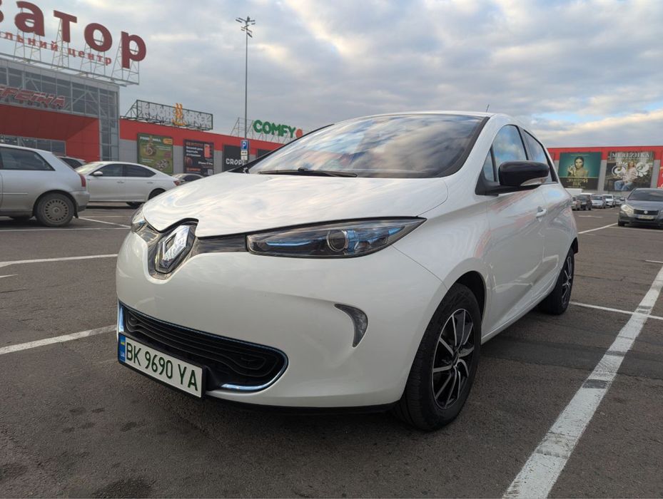 Здам в оренду авто zoe 150км