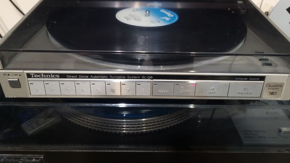 Technics SL-Q6  gramofon linearny