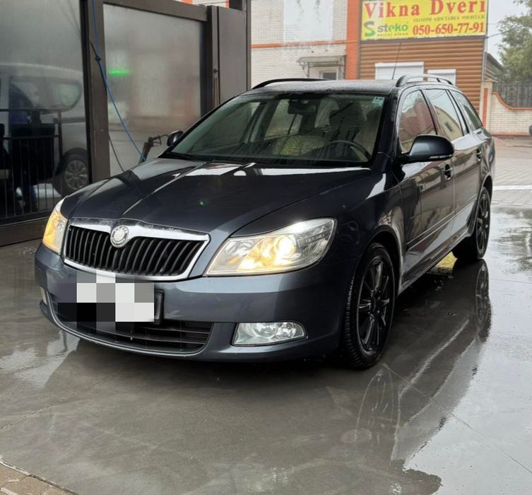 Шкода Октавія 2011