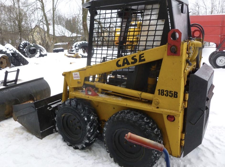Miniładowarka Case 1835B Bobcat Case Gehl Mustang