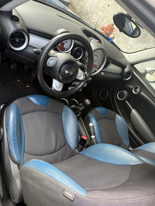 Mini cooper d em muito bom estado