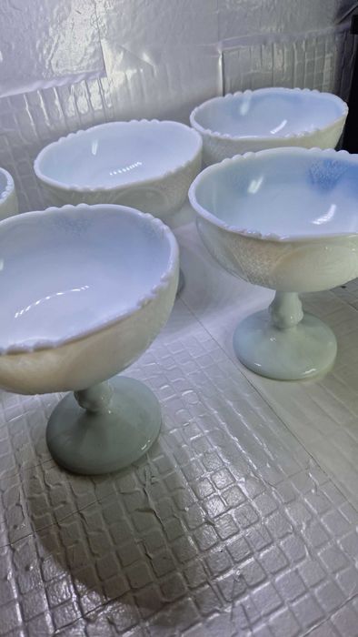 4 Pucharki/ Cukiernice HUTA SZKŁA ZĄBKOWICE