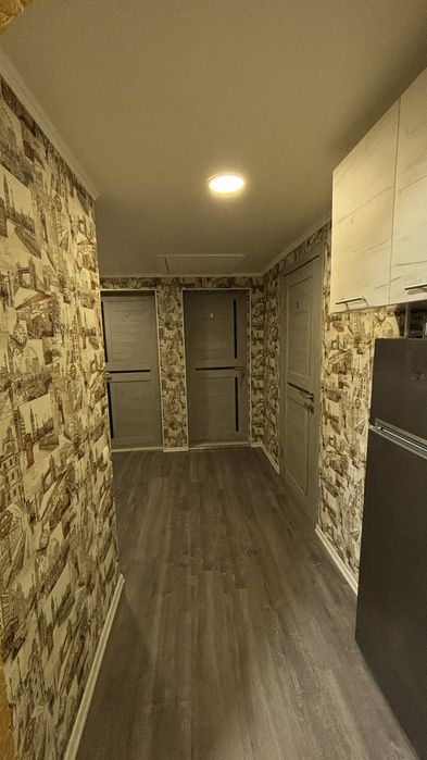 Здаю подобово 2 поверховий будинок