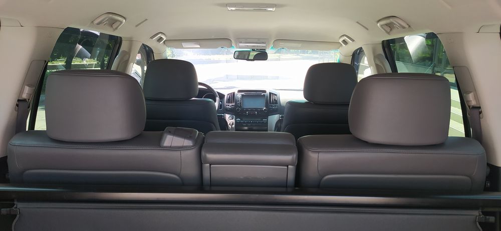 Продам автомобиль Toyota Lend Cruiser 200 4.5D 2008