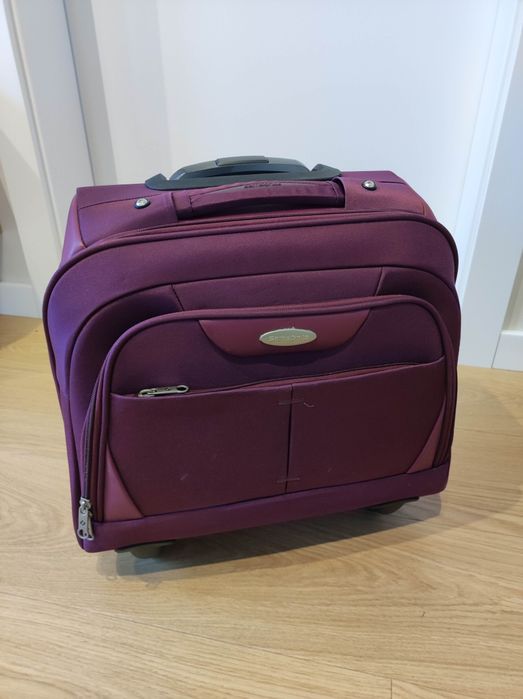 Walizka kabinowa Samsonite w pięknym kolorze