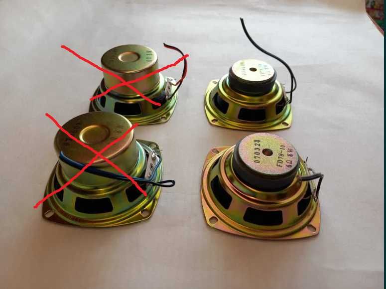 Дінаміки (6 ом 8w)отдам за все 150гр - 2шт: 165 грн. - Колонки ...