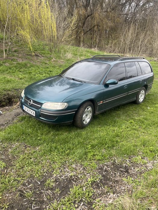 Опель Омега Б 2,5 V6 Обмін