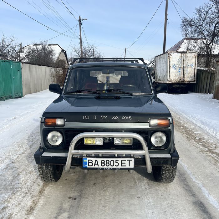 Продам инжекторною НИВУ