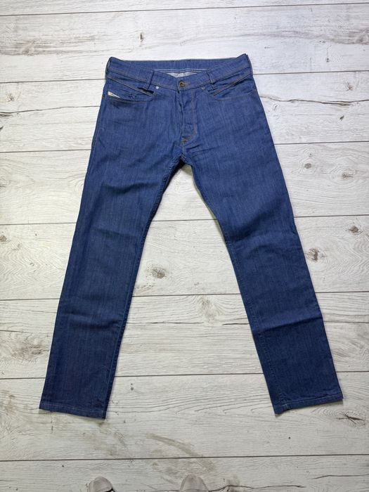 Jeansy Diesel r.30 (EU40)  prosty fason styl klasyczny casual
