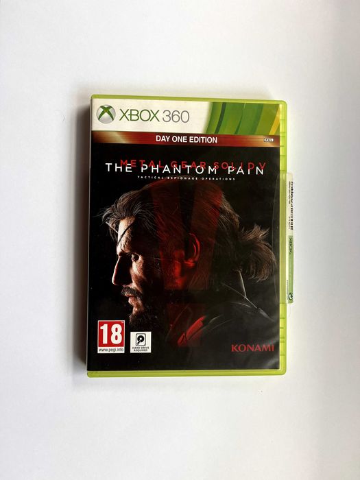 Xbox 360 Arcade com Disco de 20GB + 2 Comandos + 19 Jogos