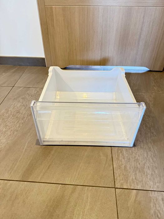 Szuflada zamrażarki Whirlpool W55ZM 111 W