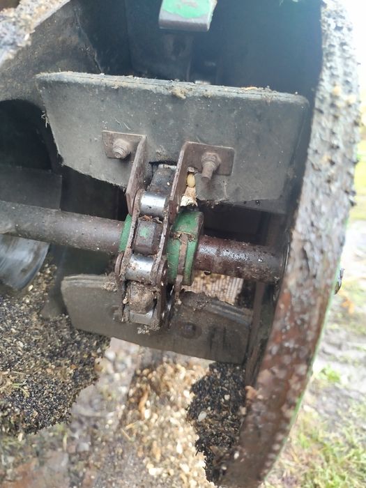 Продам комбайн John deere 630