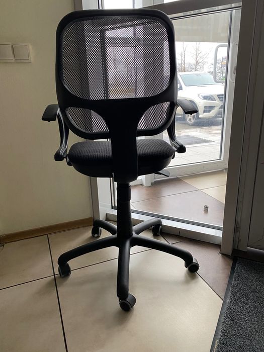 Компьютерный стул