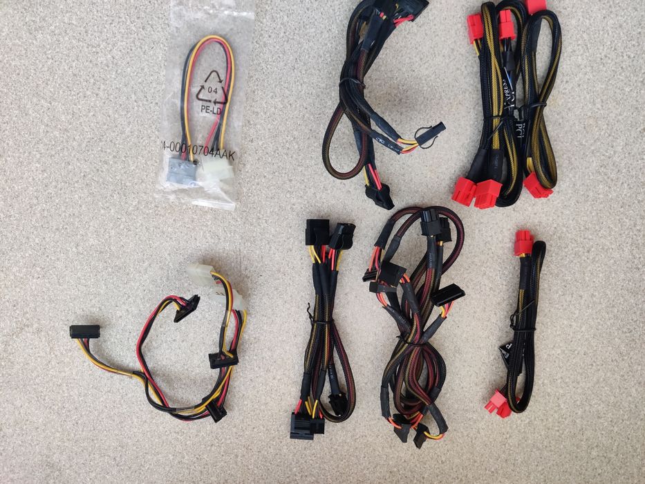 Блок питания Chieftec APS-1000C