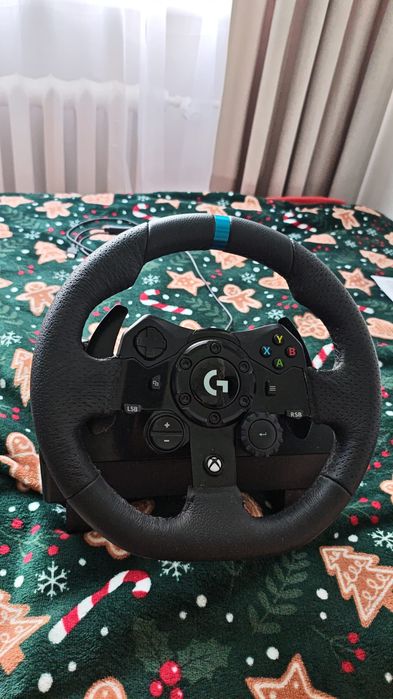 Kierownica Logitech g923 pedały xbox one