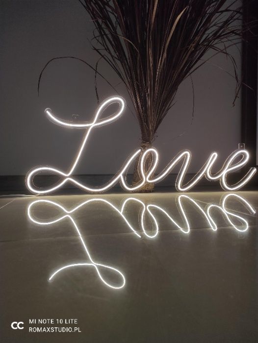 Love neonowe nowość